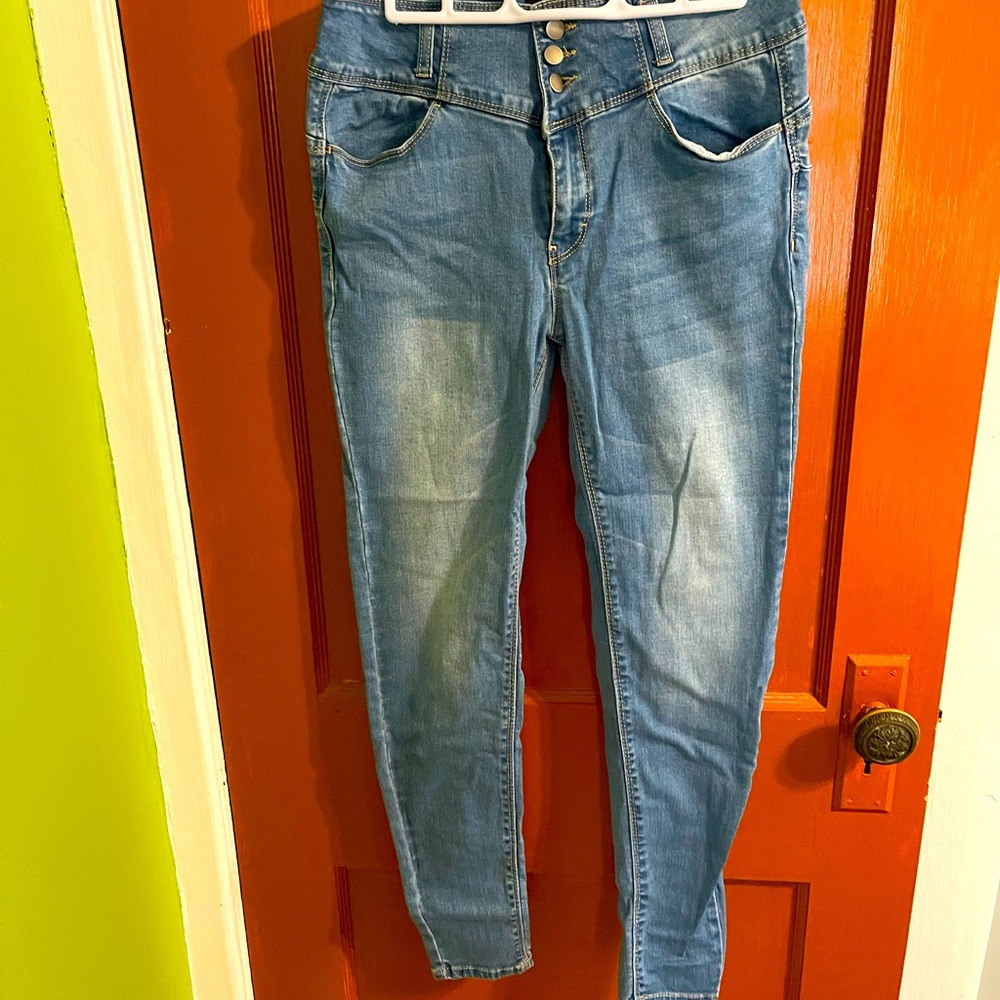 Fashion Nova Jeans